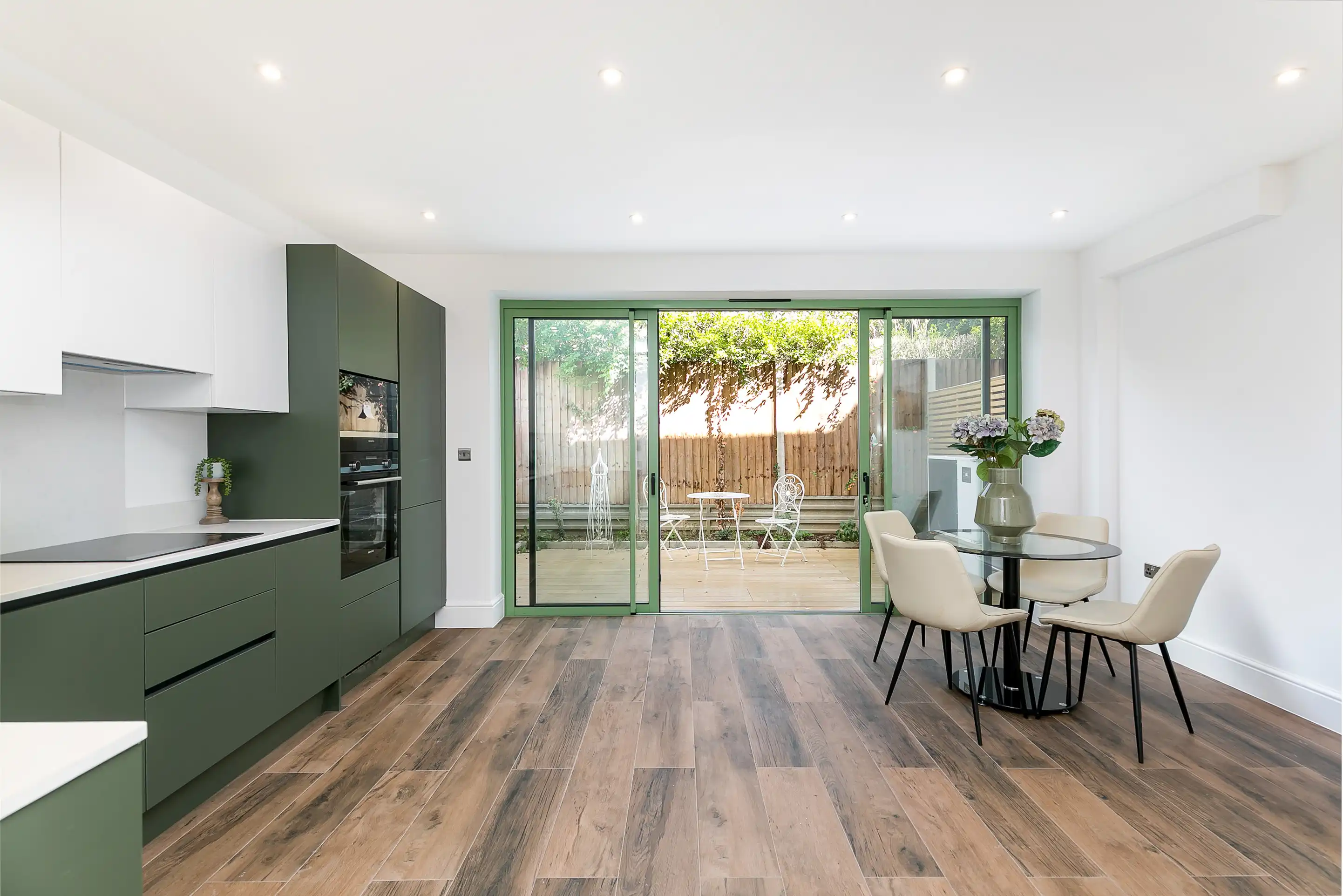 North Down, Sanderstead 